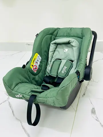 Joie Infant Car Seat (Green) - Good Condition