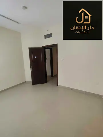 🔥 شقة غرفتين وصالة للإيجار | البوطينة – موقع حيوي ونظيفة جدًا 🔥 🏡 شقة مميزة في موقع ممتاز وقريب من جميع الخدمات
