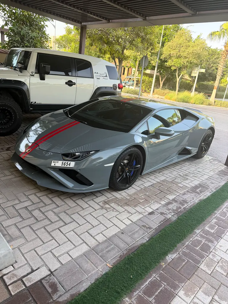 Lamborghini Huracan 2022 — photo 1 of 6