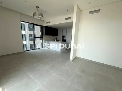 غرفة نوم واحدة مفروشة | RA1N Residence JVC | دخول الشرفة والمسبح/الجيم