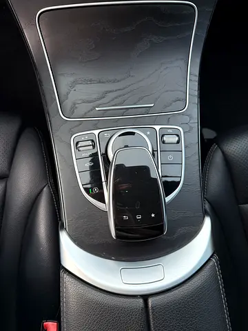 صورة مصغرة 11 لـ 2015 Mercedes-BENZ C-CLASS