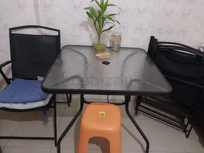 Dining table with 4 foldable chairs