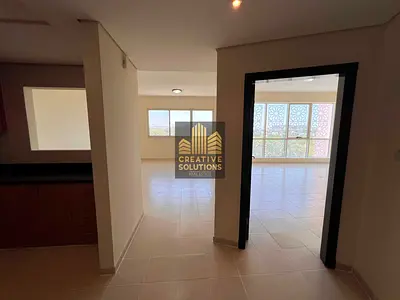 CHILLER FREE ONE BEDROOM HUGE LAYOUT NEAR METRO MULTIPLE OPTIONS
