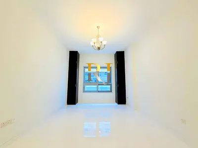 Brand New Studio apartment-Ready to move-Prime location…