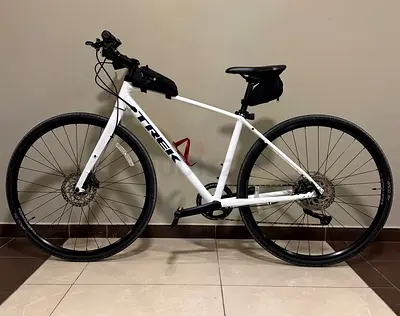 Bicycle - Trek FX 3 Disc (Gen 3) – Crystal White