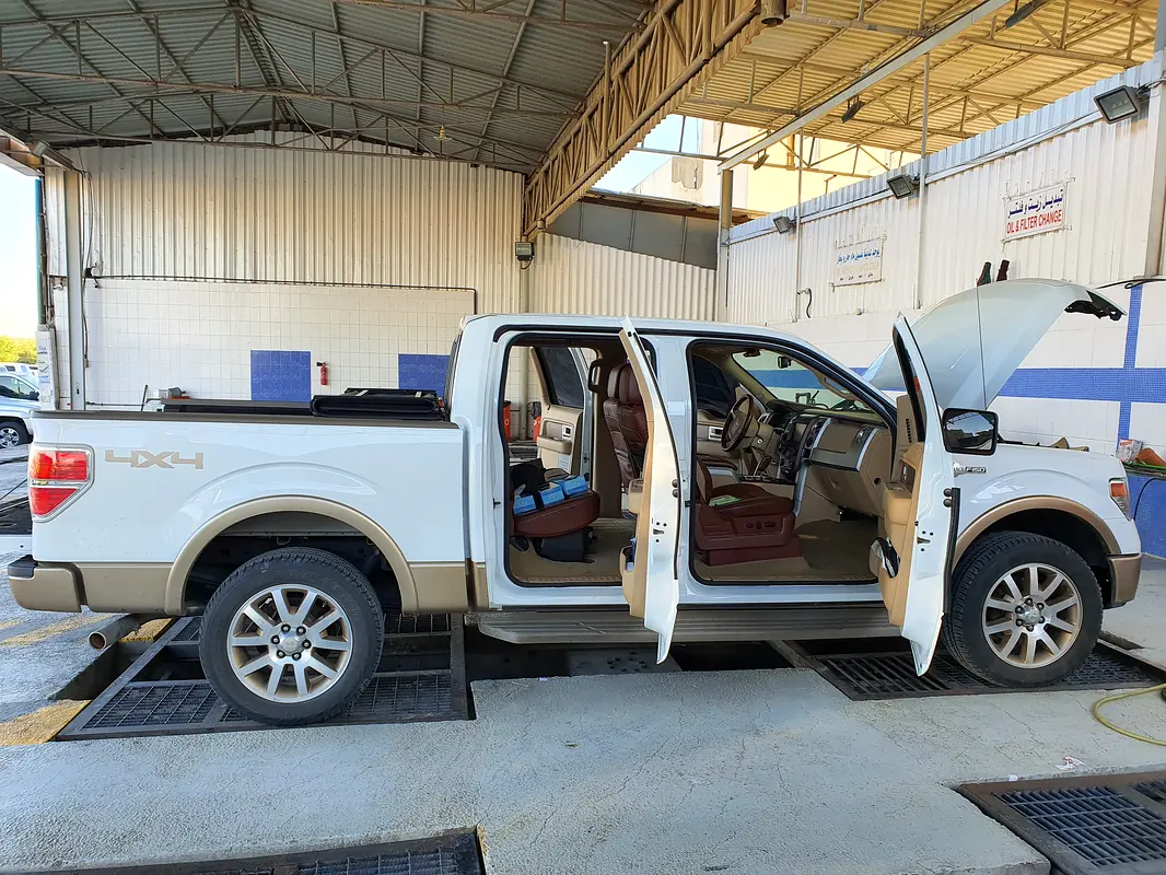Ford F-150 2013 — photo 1 of 11