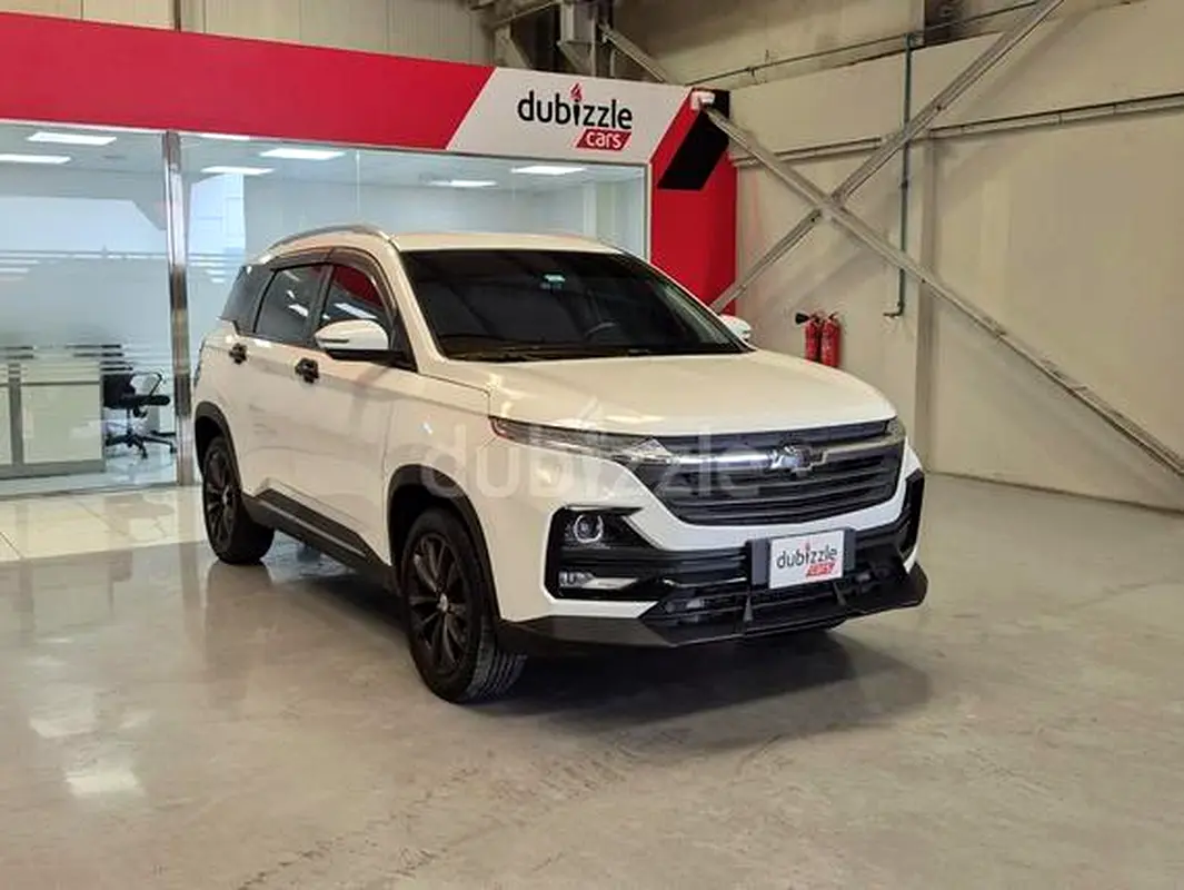 Chevrolet Captiva 2025 — photo 1 of 14