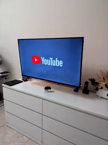 40 inch flat screen TV in good working condition