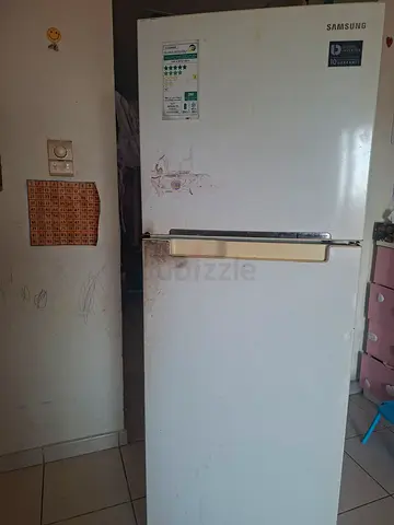 Samsung refrigerator - used