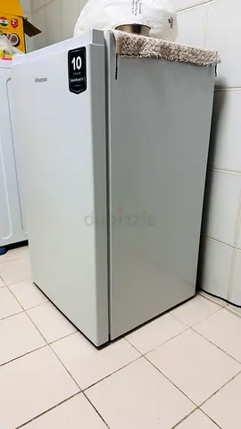 Hisense single-door compact refrigerator - good working condition