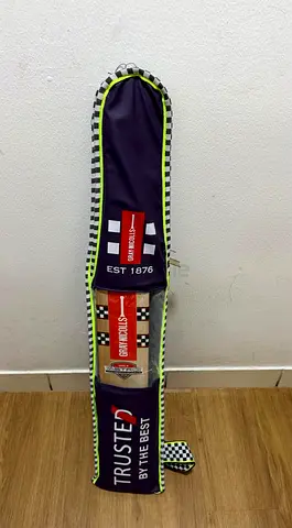 Brand NEW English Willow Cricket Bat