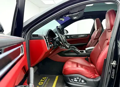 2021 Porsche CAYENNE 缩略图 14