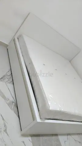 Ikea malm bed with Mattress or Drawers