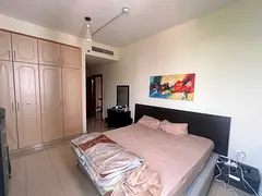 PRIVATE ROOM
