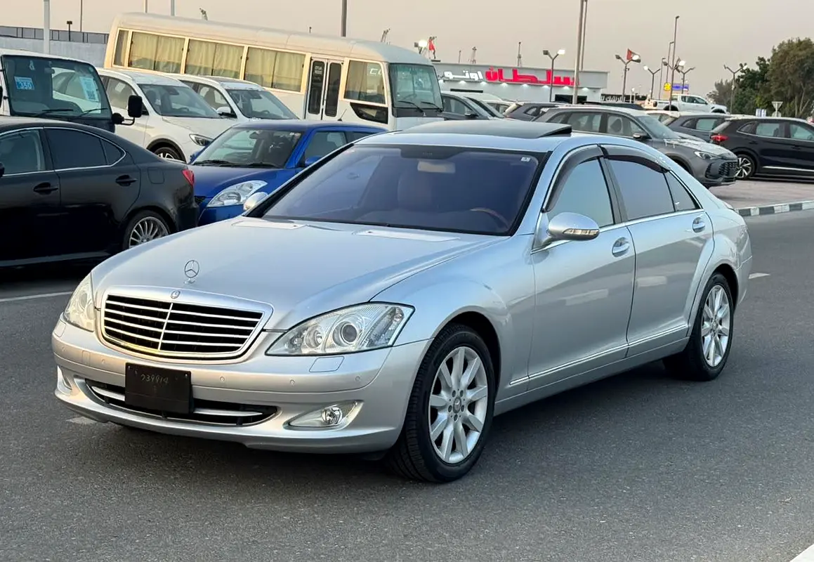 Mercedes-Benz S-Class 2008 — photo 1 of 15