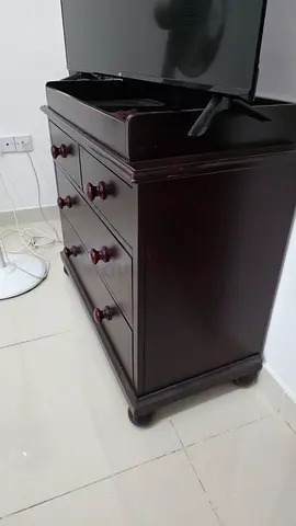 Dark Wood 3-Drawer Nightstand / Bedside Table in Good Condition