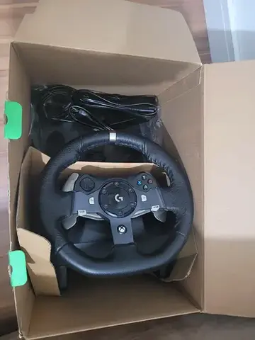 LOGITECH G920 + XBOX ONE 500GB