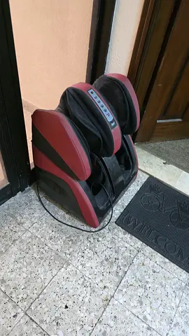 Foot massanger