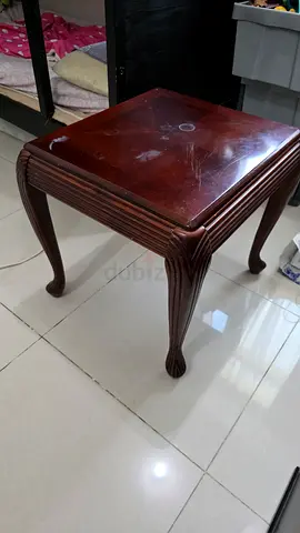 Solid wood side table / occasional table in good condition
