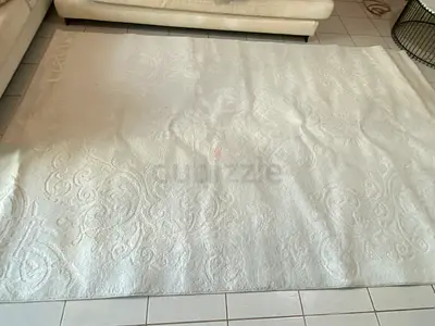 Large Cream Rug with Embossed Pattern