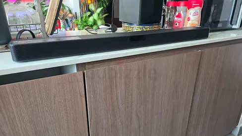 LG sound bar + subwoofer SN4