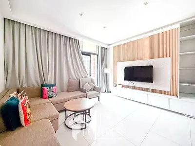 SPACIOUS 1 BR | PRIME LOCATION | VACANT