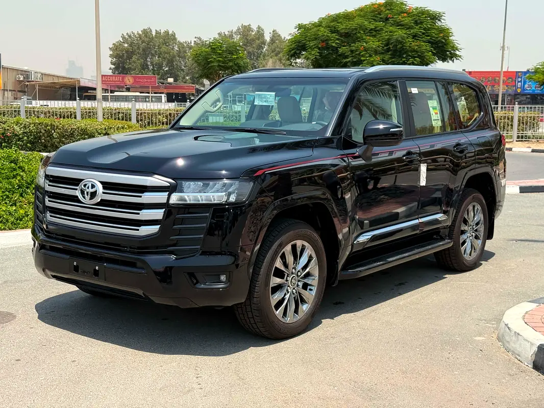 Toyota Land Cruiser 2026 — photo 1 of 20
