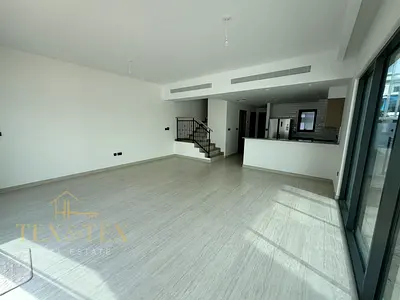 CORNER PLOT | MULTIPLE CHQS | G+2