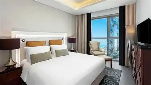 LUXURY ONE BEDROOM