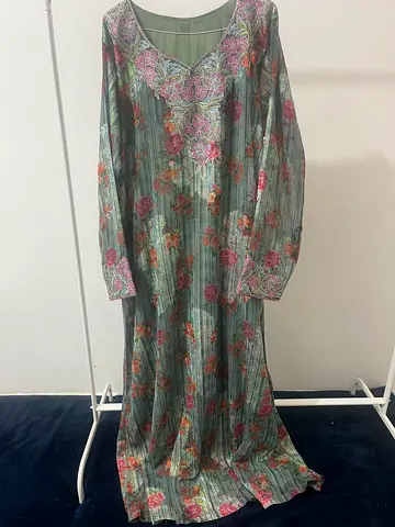 مخور اماراتي للسيدات