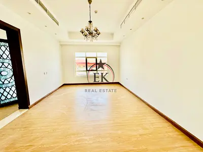 Luxurious 5 Master Bedrooms Villa with Elevator
