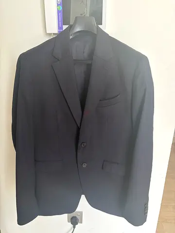 Charles Tyrwhitt Dinner Jacket – 44 Regular – AED 80