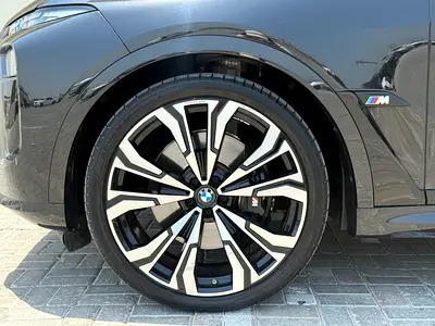 صورة مصغرة 10 لـ 2023 BMW X7