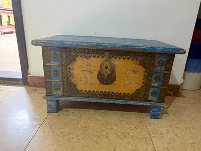 handcrafted Indian-style solid wood storage chest (blanket box/trunk)