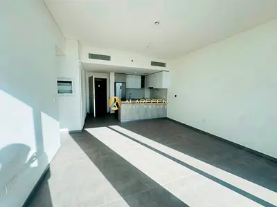 Bright & Spacious | Brand New | Golf View