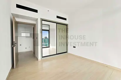 1BR Apartment for Rent | Emerald by Binghatti | JVC District 10 | Unfurnished | 669 Sq Ft | AED 80,000/Year