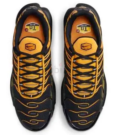 Nike Air Max Plus TN Black and Yellow Mens Sneakers, Size 8.5.
