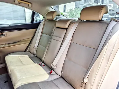 صورة 12 لـ 2015 Lexus ES-SERIES