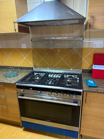 Siemens iq700 cooker last model top gas oven electrice digital with fan 90/60 cm