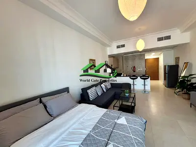 Fully Furnished Pool View Great Amenities Vacant Now