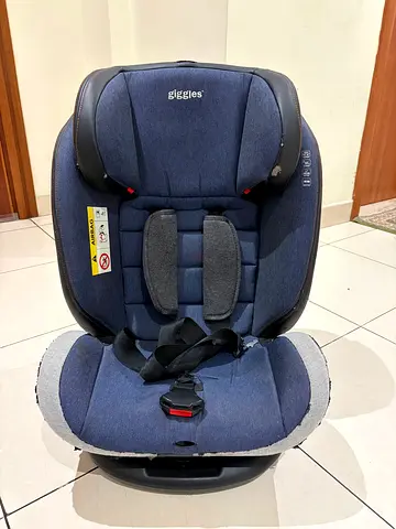 Used infant/toddler car seat in good condition