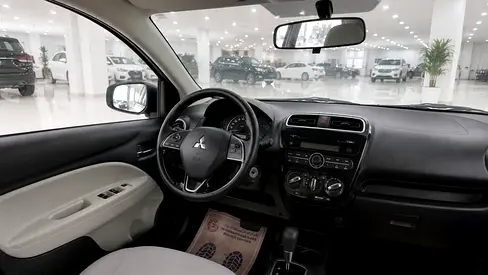 Mitsubishi Attrage GLX, миниатюра 6