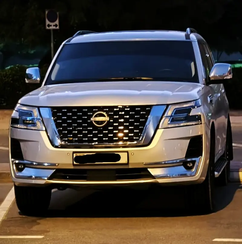 Nissan Armada 2019 — photo 1 of 11