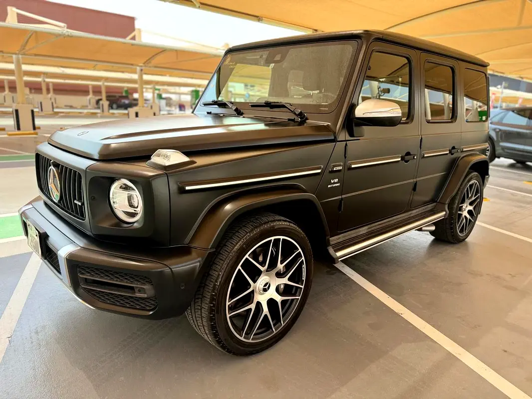 Mercedes-Benz G-Class 2020 — photo 1 of 9