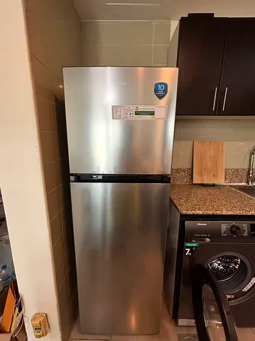 Midea Refrigerator and Freezer