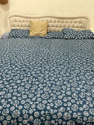 king size bed with mattress
