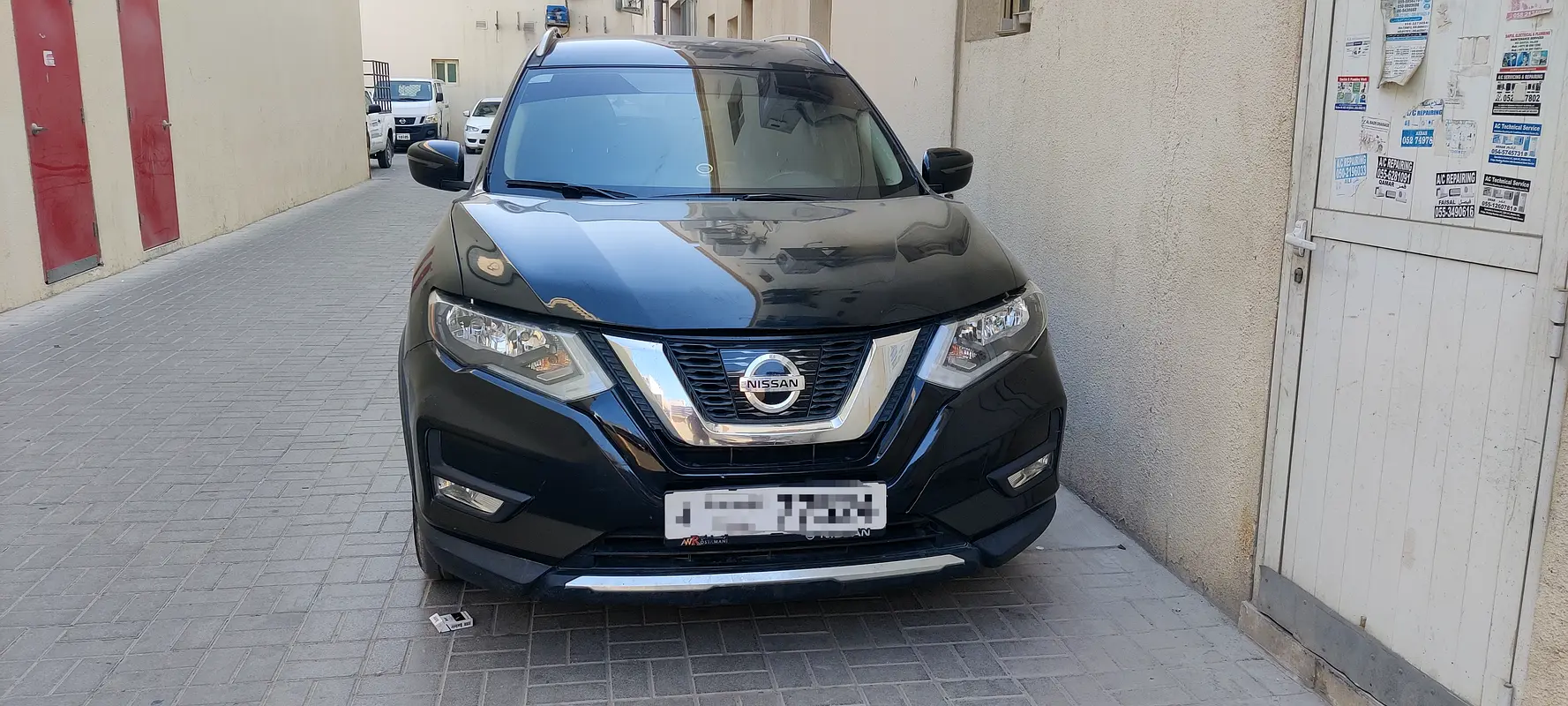 Nissan Rogue 2017 — photo 1 of 5