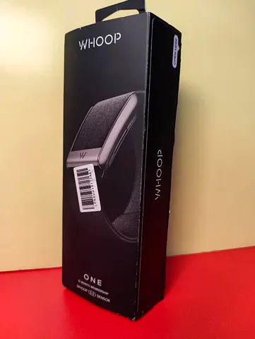 Whoop 5.0 One Band TDRA with One Year Subscription