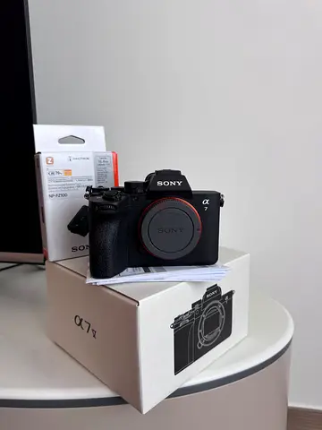 Sony a7 v