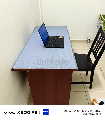 Study computer table